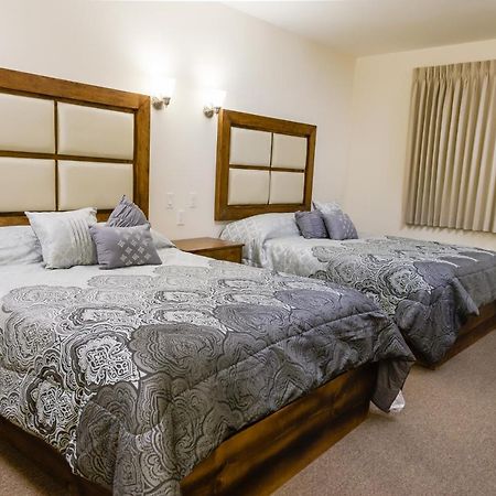 Hotel Trebol Inn Nuevo Casas Grandes Ngoại thất bức ảnh