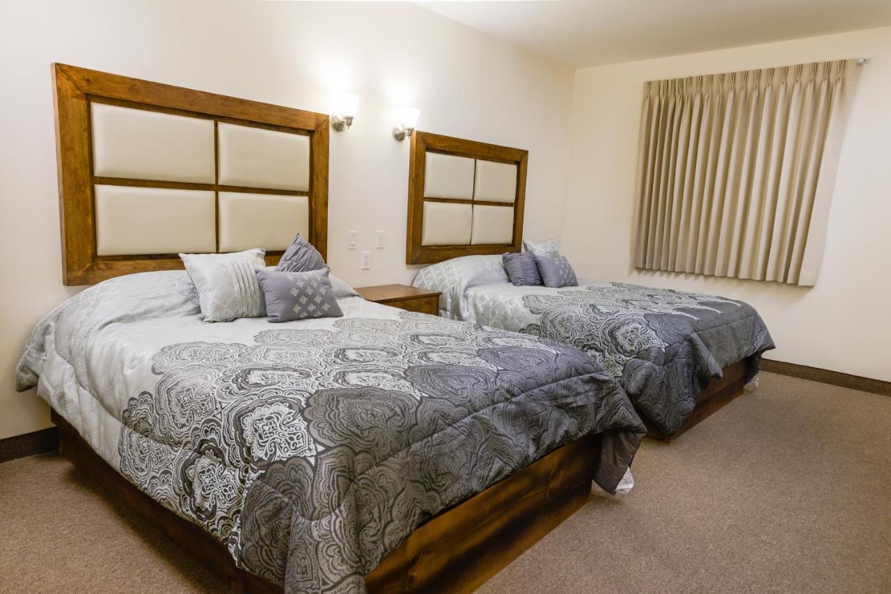 Hotel Trebol Inn Nuevo Casas Grandes Ngoại thất bức ảnh