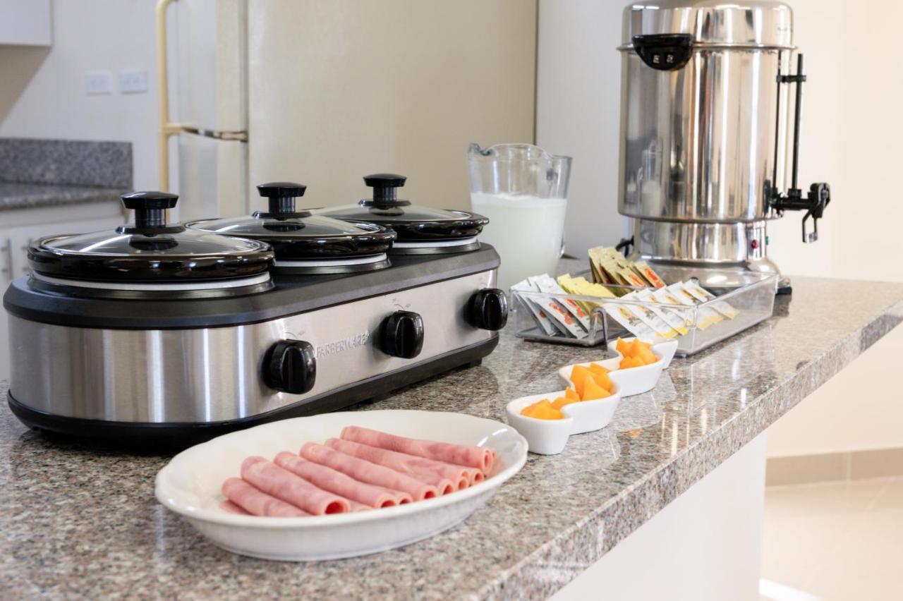 Hotel Trebol Inn Nuevo Casas Grandes Ngoại thất bức ảnh